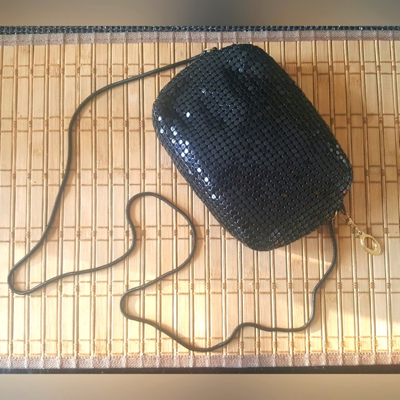 Black Chain Link Mini Bag Purse - Picture 2 of 3